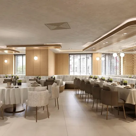 Delta West Hotell 5*