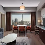 Delta West Otel