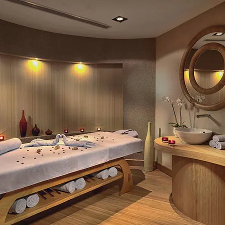 Delta By Marriott West 5*