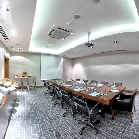 Delta By Marriott West