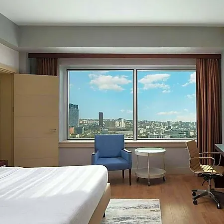Delta West Hotell 5*