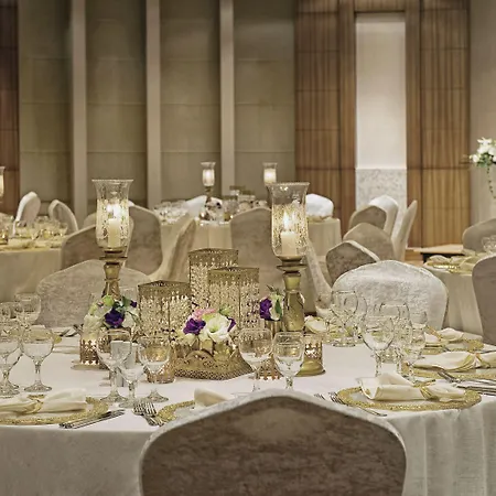 Delta By Marriott West Ξενοδοχείο 5*